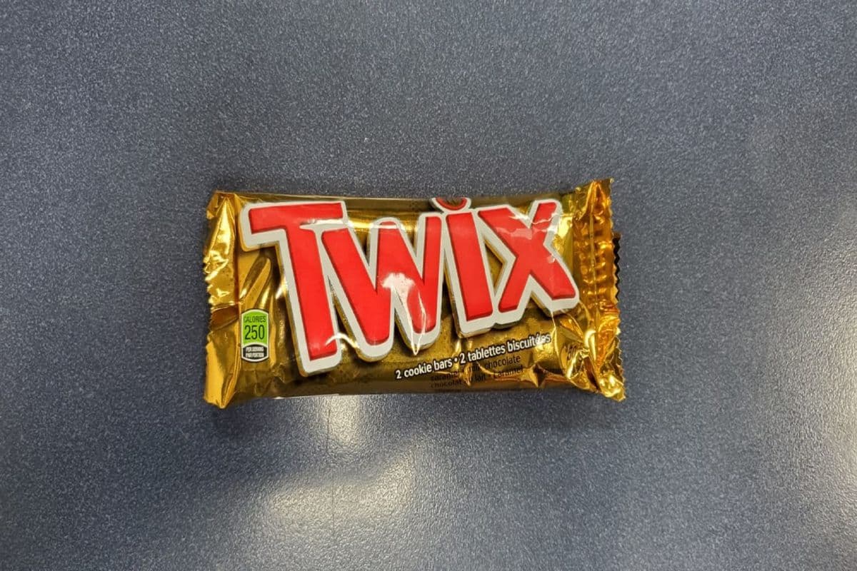 Twix Chocolate Bar (50 g)