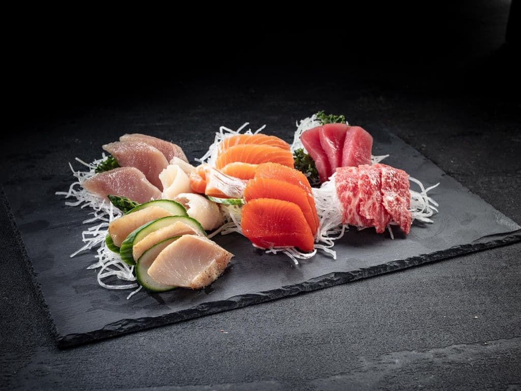 Deluxe Sashimi.