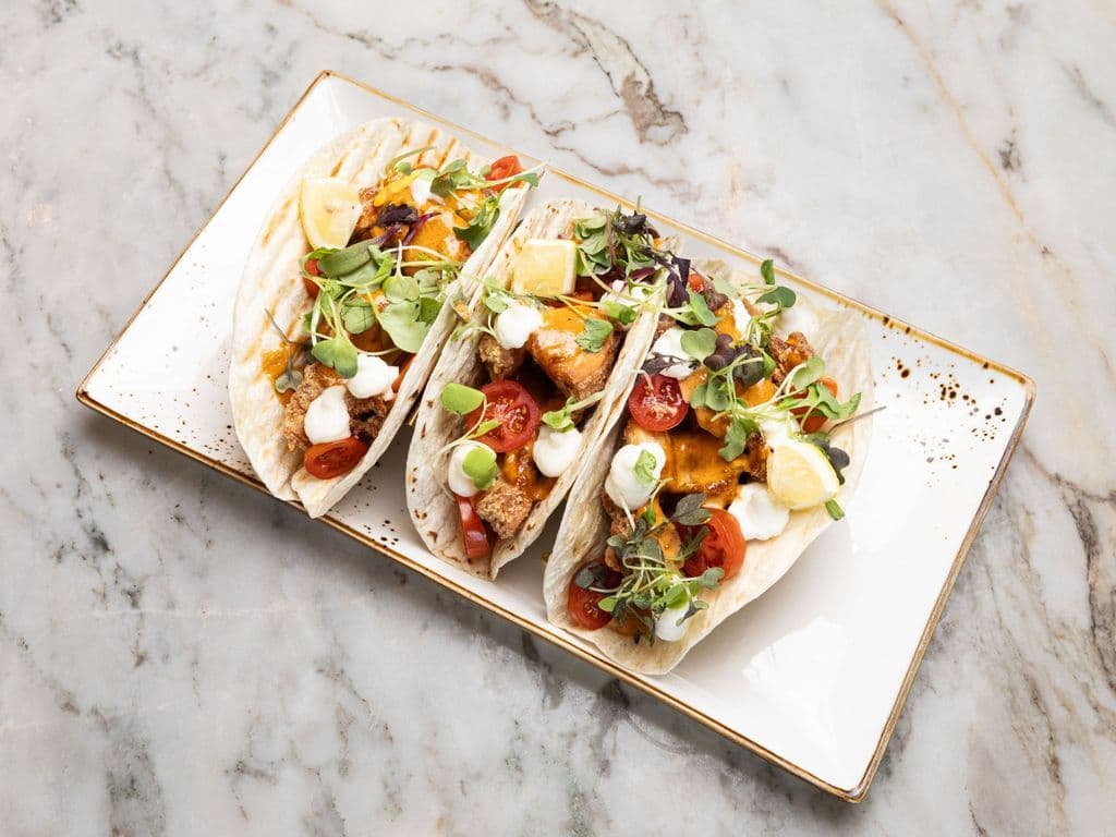 Tacos croustillants au poulet taouk