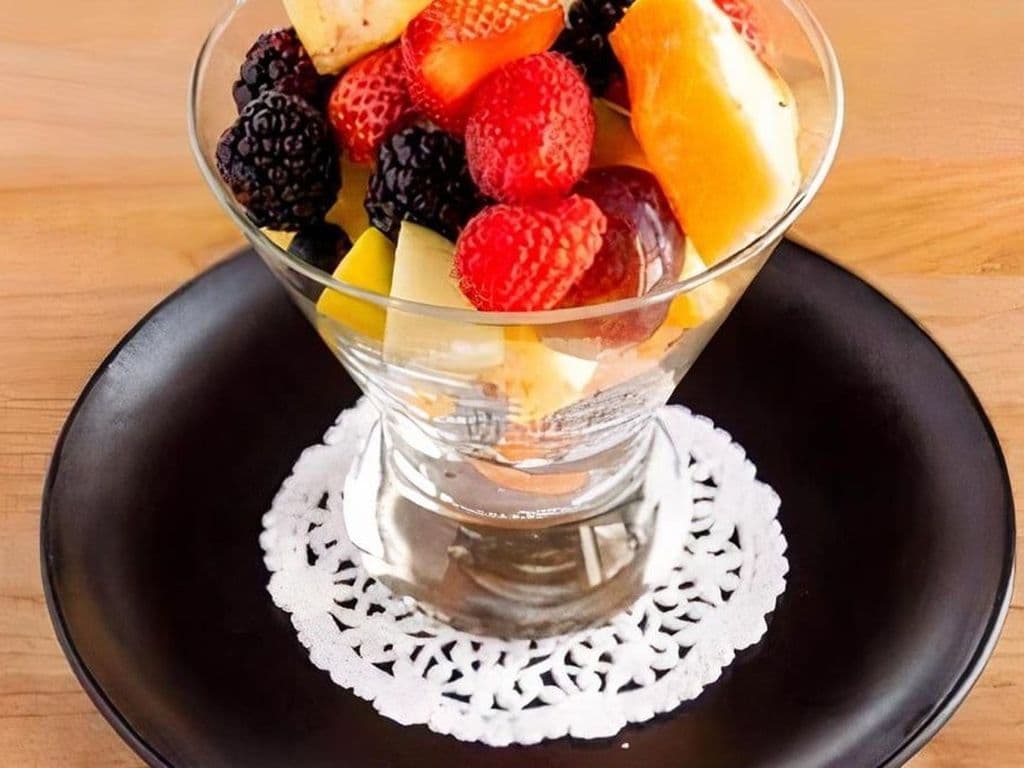 Bol de fruits frais / Fresh Fruit Bowl