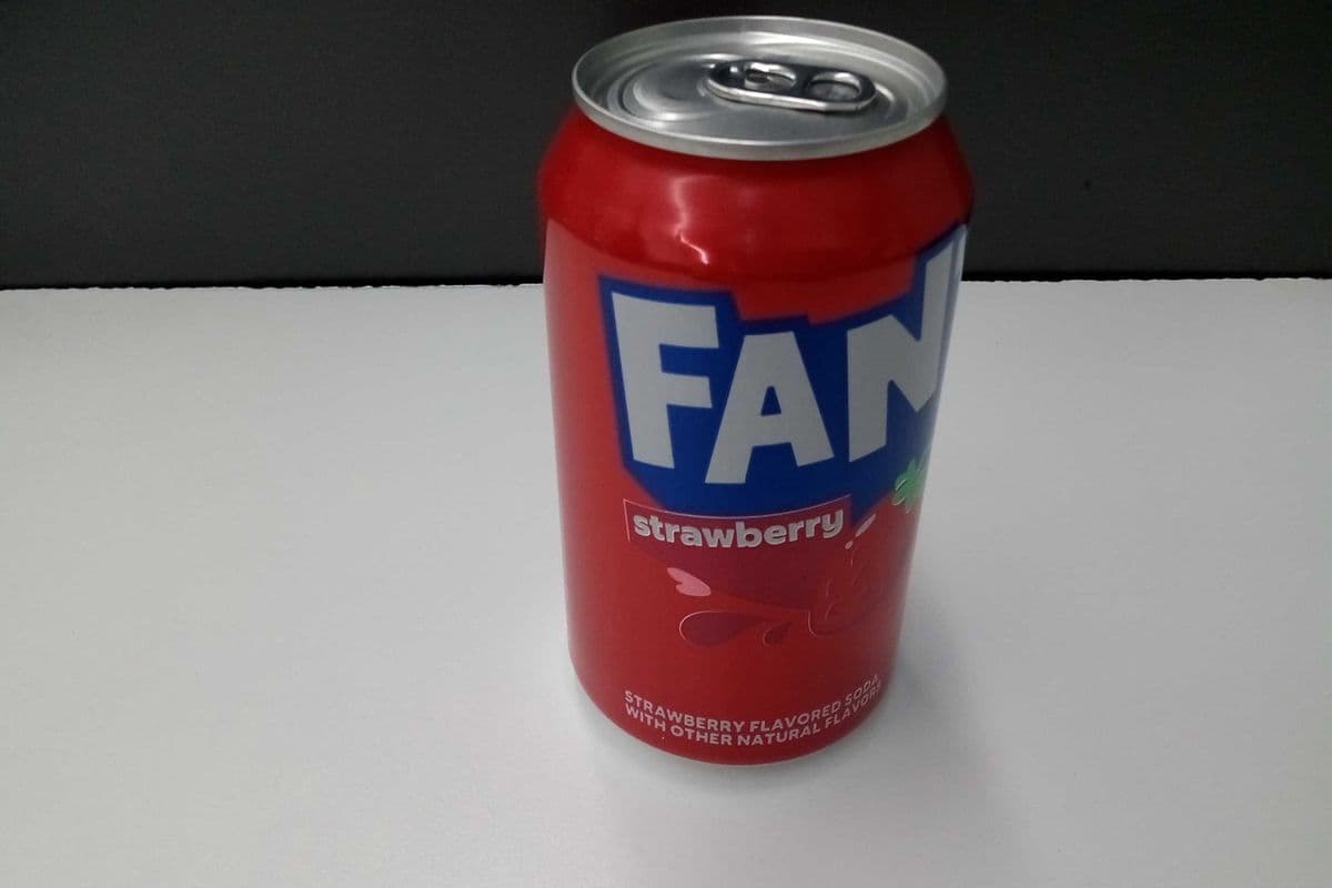 Fanta - Strawberry (330 ml)