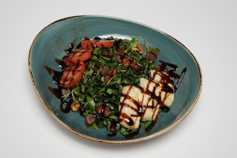 Grilled Halloumi Salad