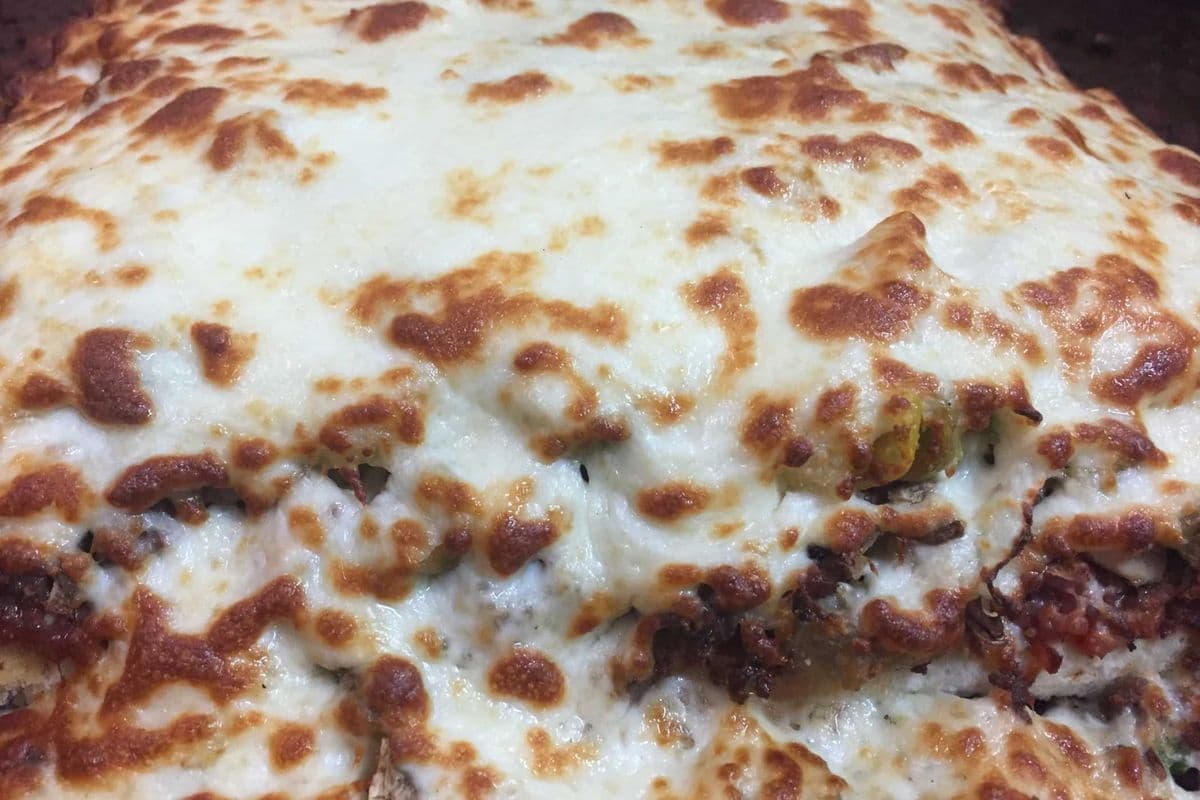 Meetza Pizza (Medium)