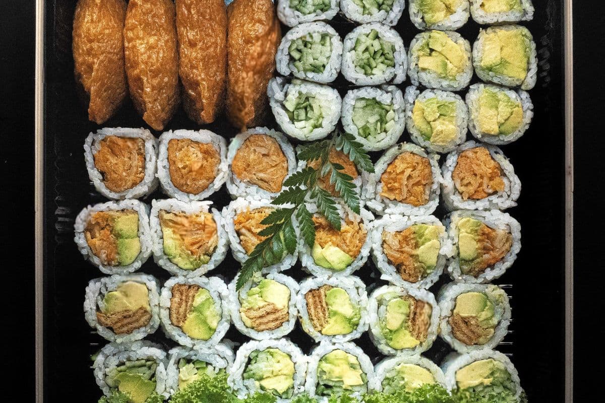 100. Veggie Maki Tray (40PCS)