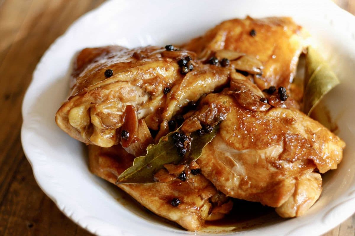 CHICKEN ADOBO w/Rice