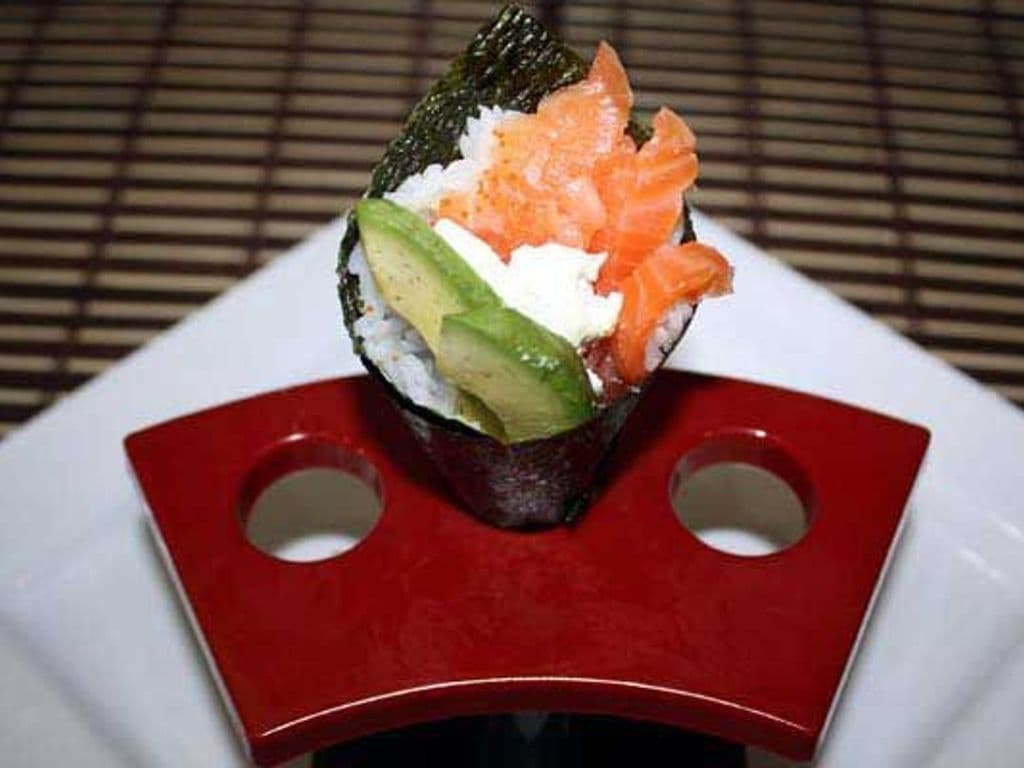 Philadelphia Hand Roll (1pc)