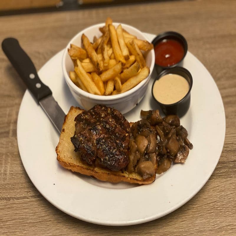 Steak Sand-Wedge (7 oz)