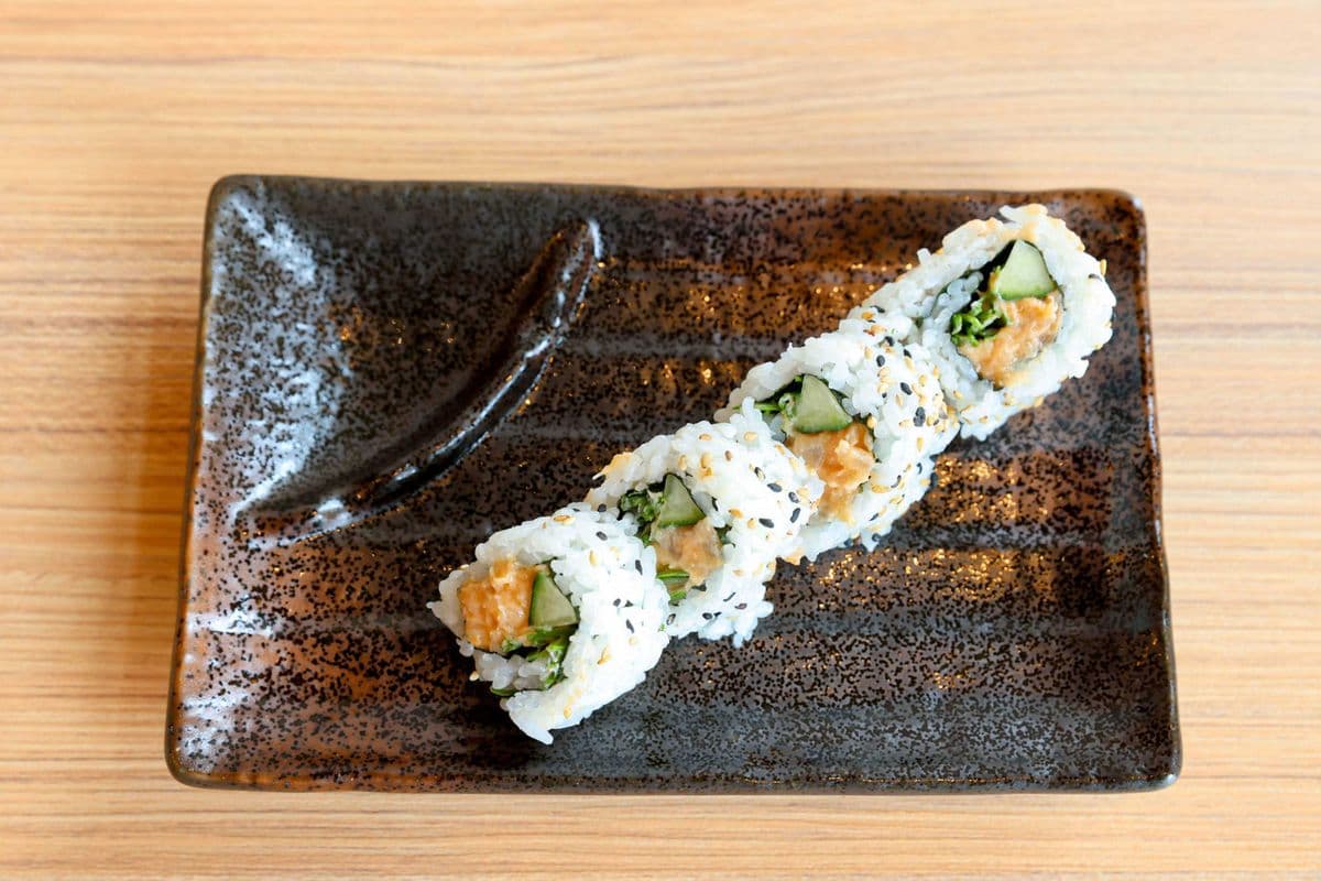 Spicy Tuna Roll (4 pcs)