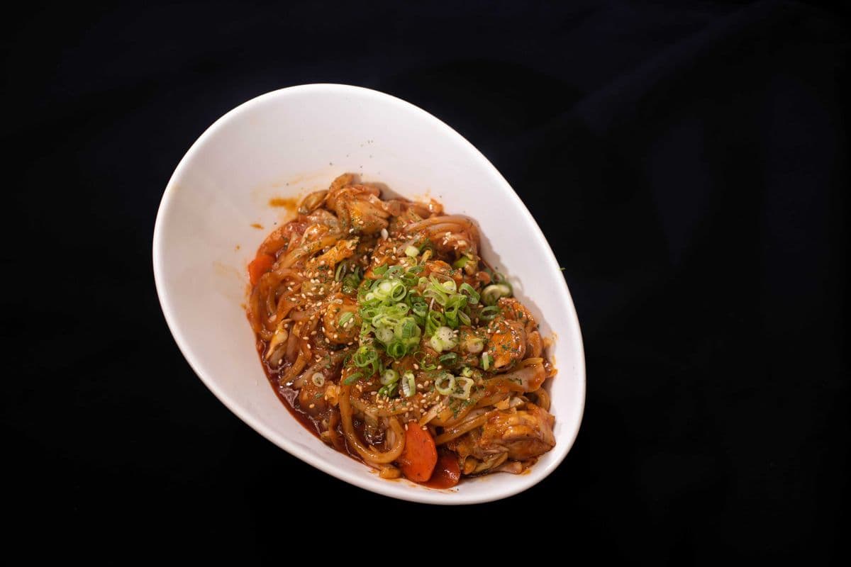 Spicy Pan-Fried Chicken Noodle