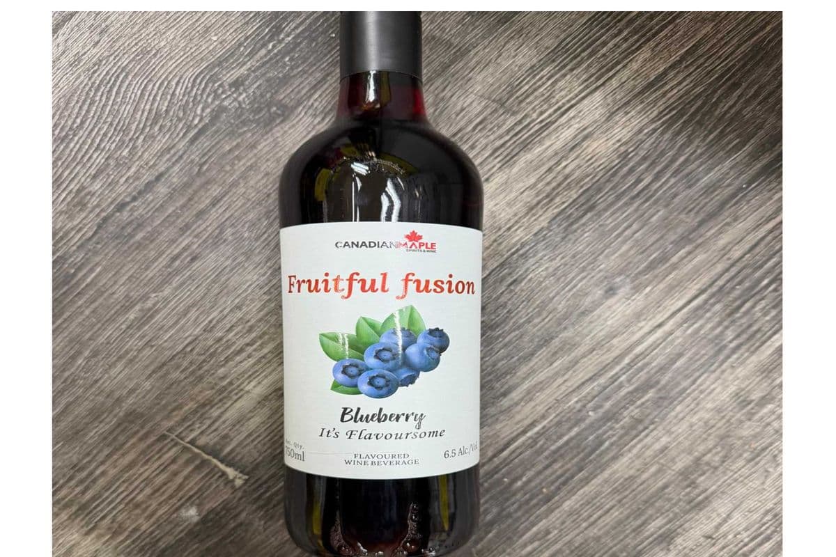 CANADIAN MAPLE FRUITFUL FUSION - BLUEBERRY (750ML) (1 x 750ML)