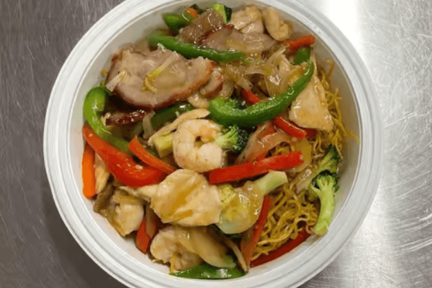 C17. Canton Chow Mein
