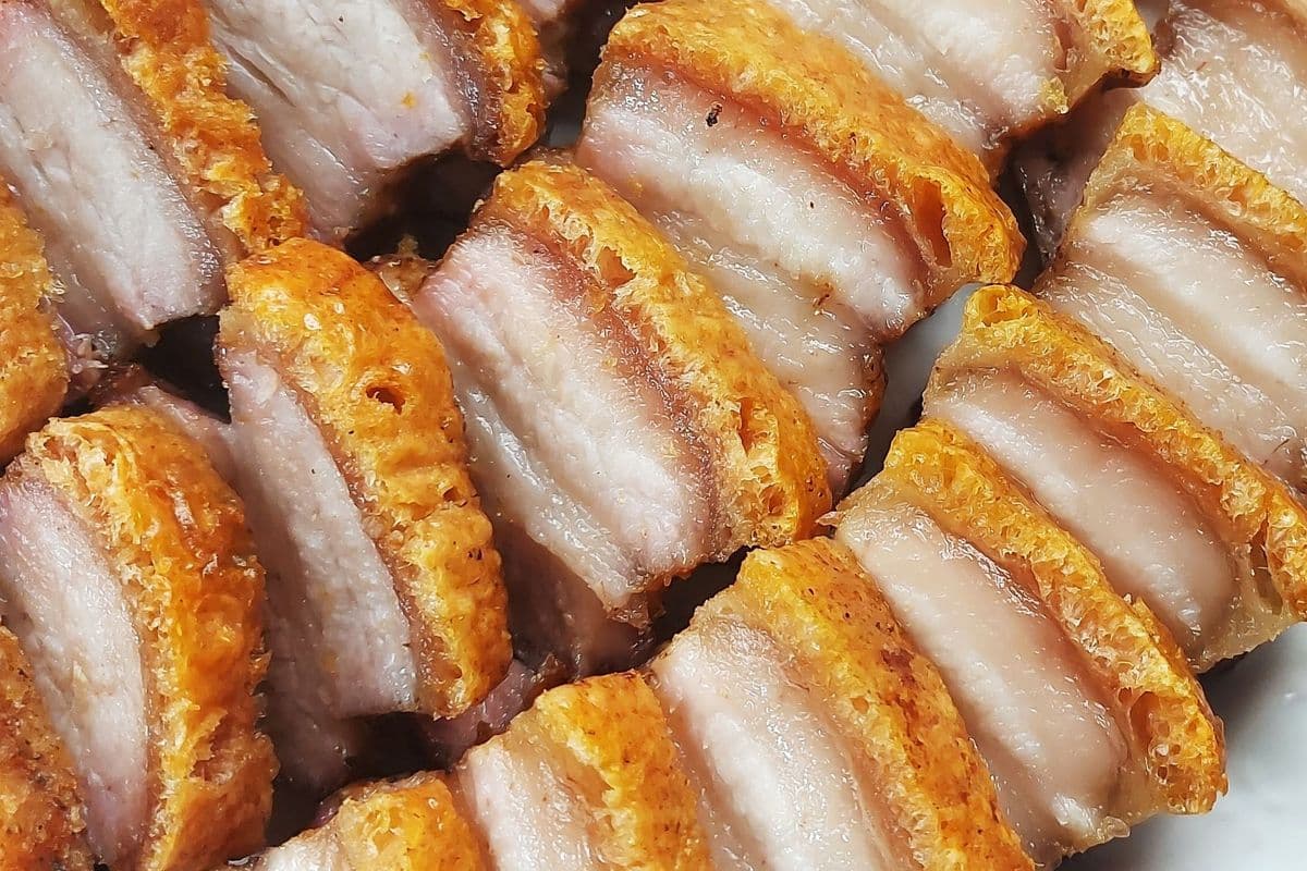 Combo 盒饭 A. Rice 米饭, and Roast Pork 烧肉