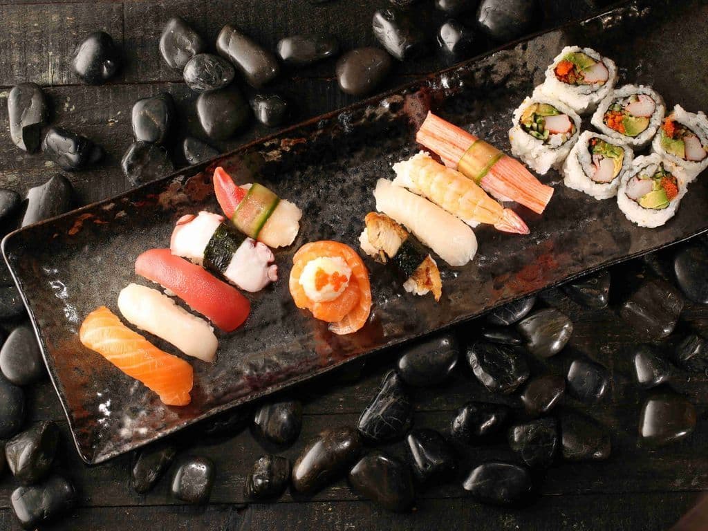 Diamond Sushi [16pc]