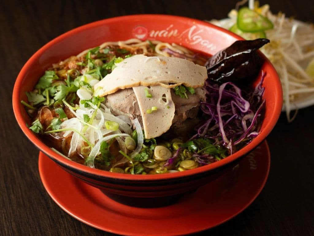 B11. Spicy Beef Noodle Soup