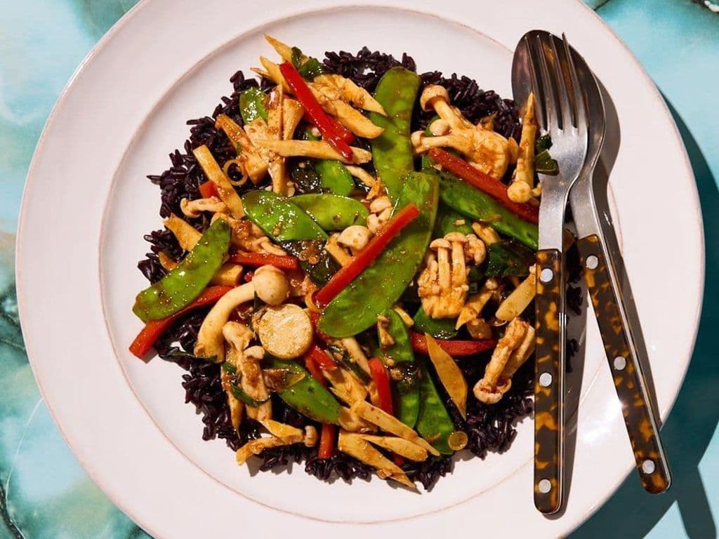 Pad Cha Hett (Cannot be made gluten free)