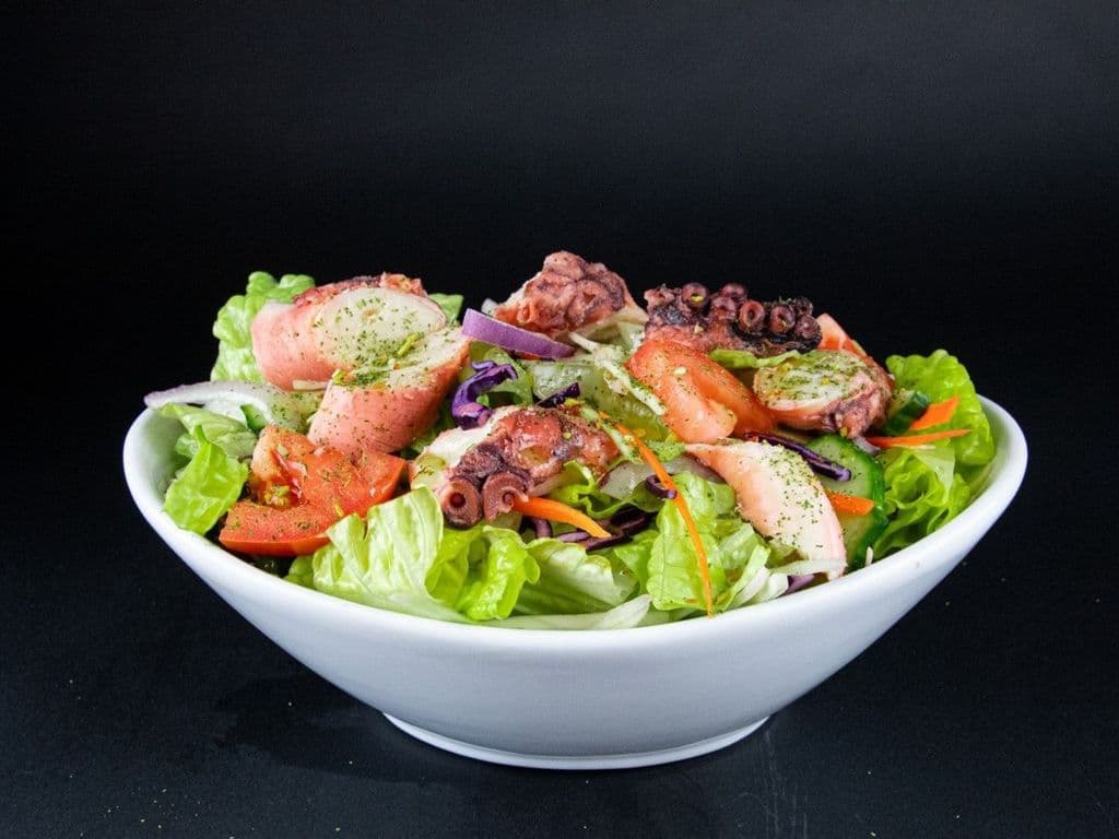Salade aux Pieuvre Grillée / Grilled Octopus Salad