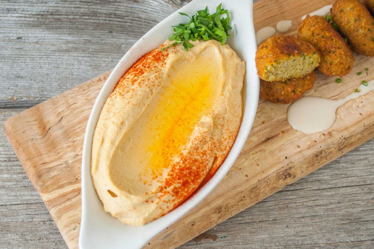 Hummus and Pita