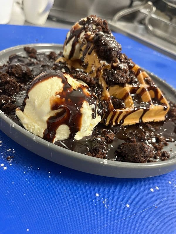 Fudgy Brownie W/ Mocha Drizzle Waffle