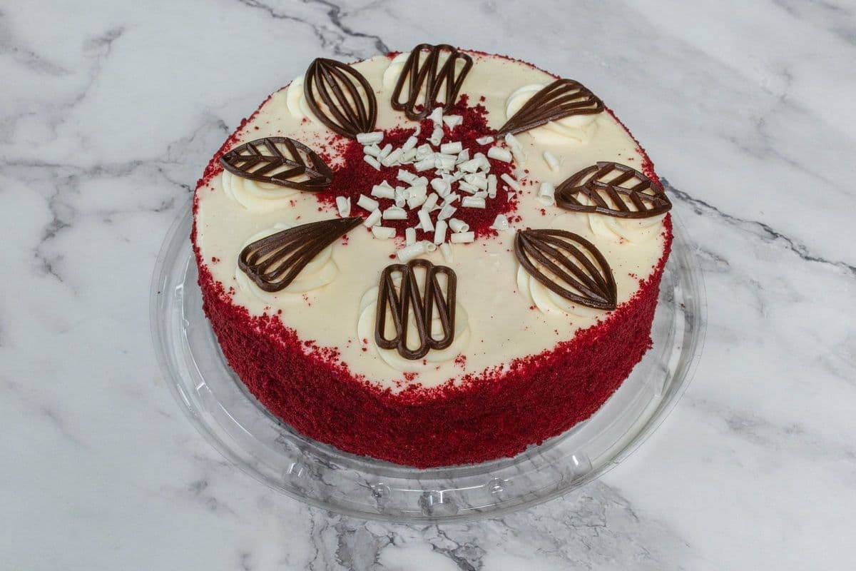 Red Velvet 8" Cake