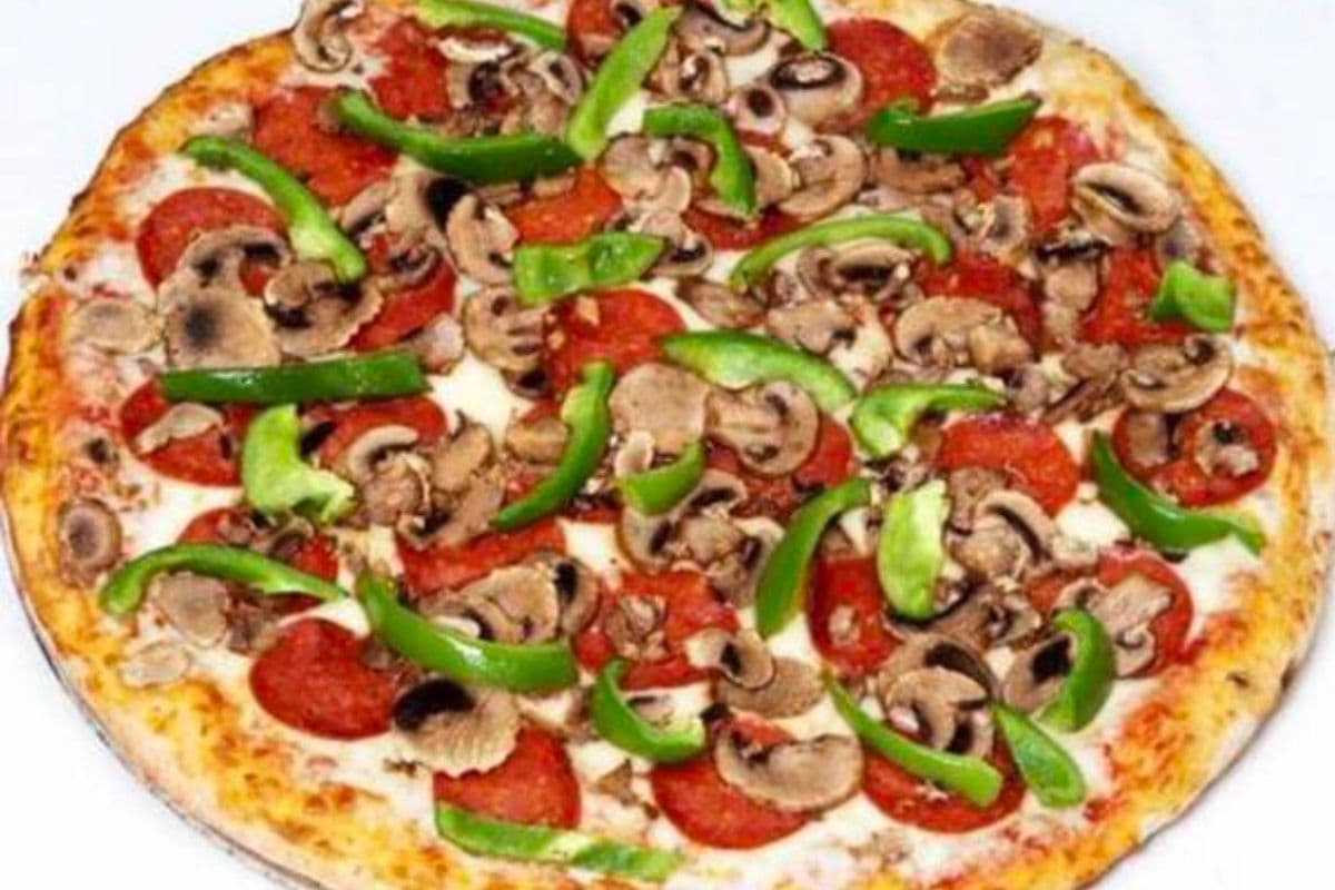 Extra-Large Deluxe Pizza