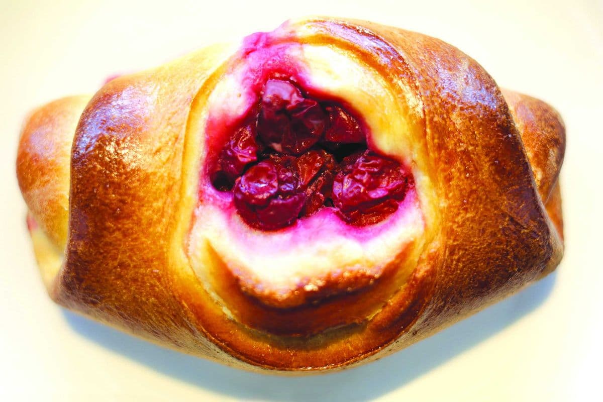 Cherry Bun