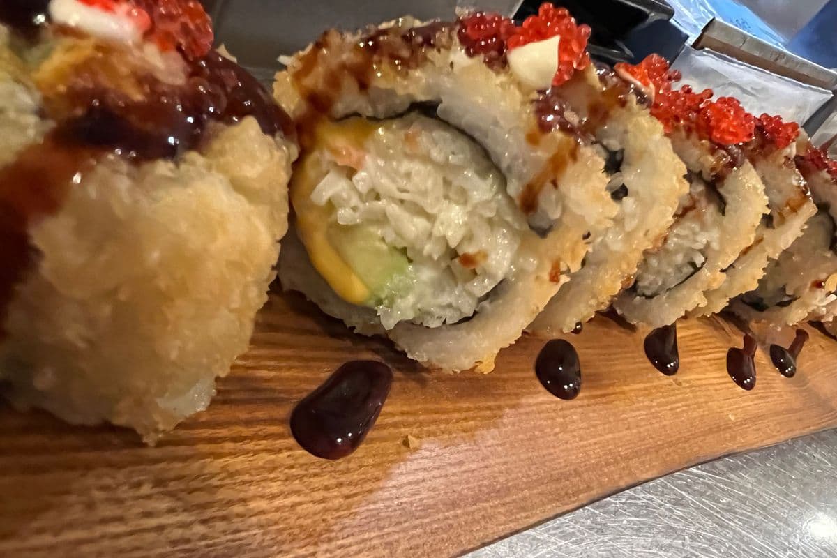 35. Deep Fried California Roll( with cheddar chesse)