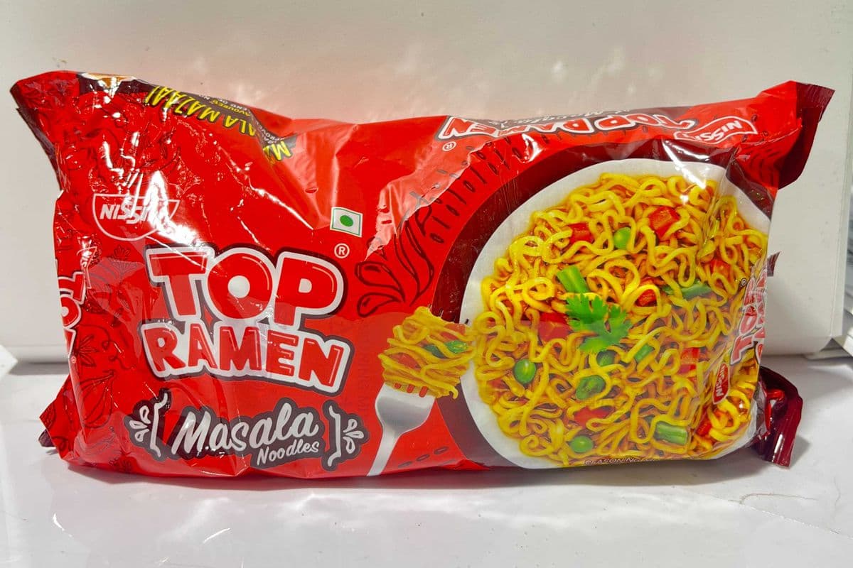 Top Ramen Masala Noodles (280 g)