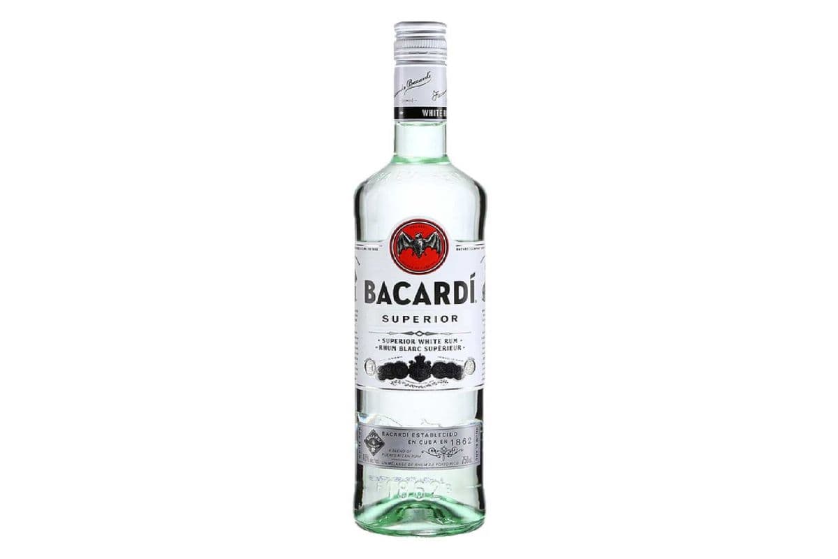 Bacardi Superior White Rum (1 x 750 ml)