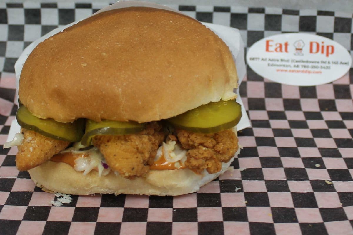 Crunchy Chicken Burger (3 Strips)
