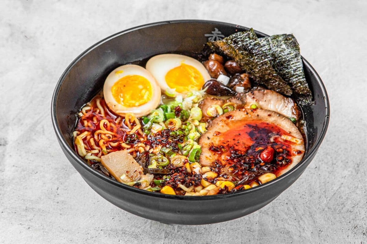 Pork Spicy Garlic Ramen