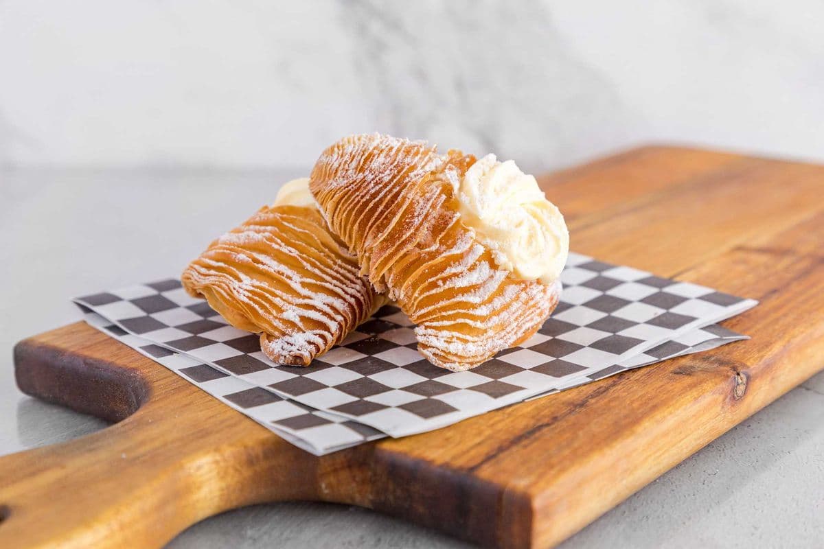 Appolini (Lobster Tail) (1 x 4")