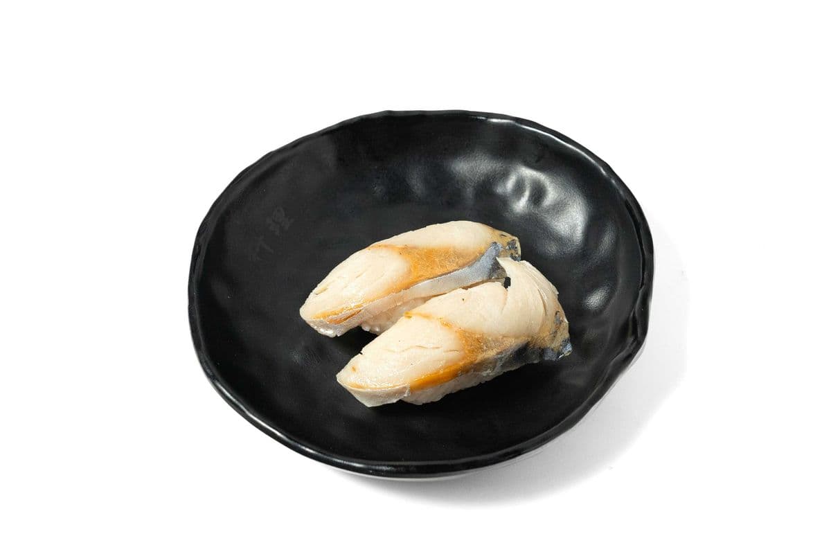 Mackerel Sushi (2pcs)
