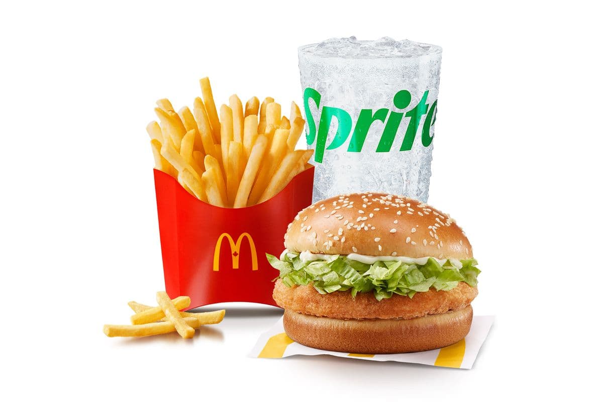 McChicken Extra Value Meal [620-1052 Cals]
