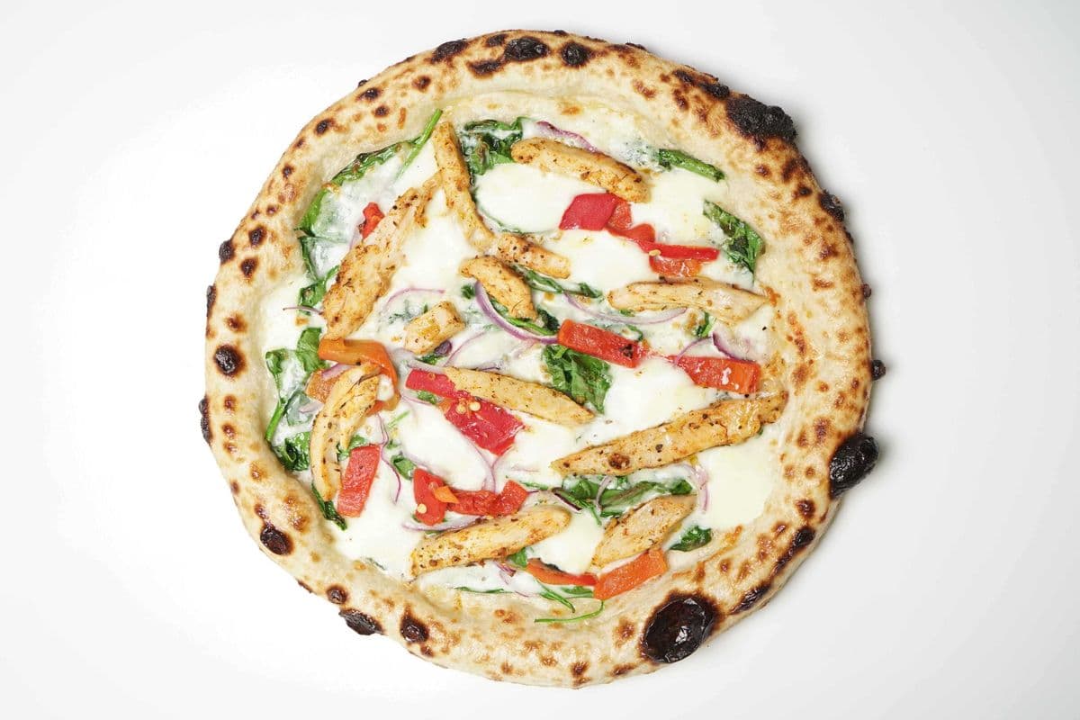 18" Pollo Eccellente Pizza