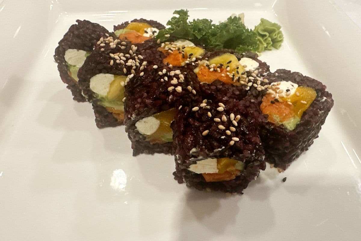 Black Stone Roll