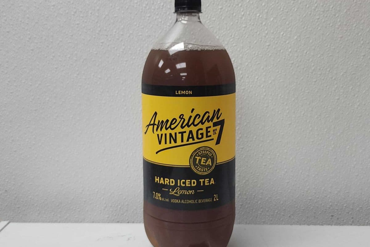 American Vintage Hard Iced Tea (1 x 2 L Bottle)