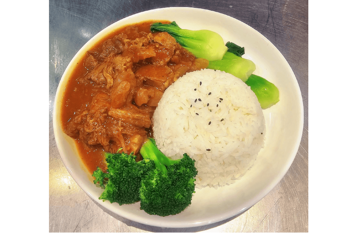 Rice with Braised Beef Tendon 红烧牛筋盖饭