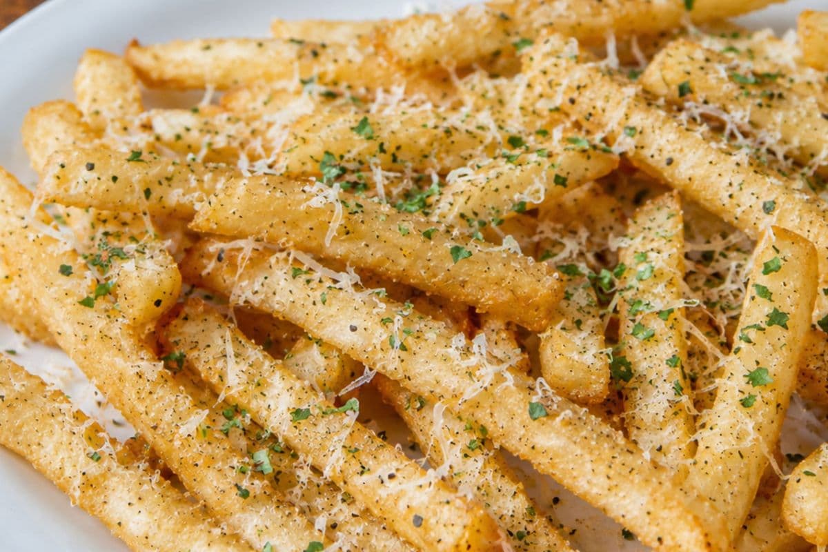 Aged Parmesan Truffle Fries & Dip