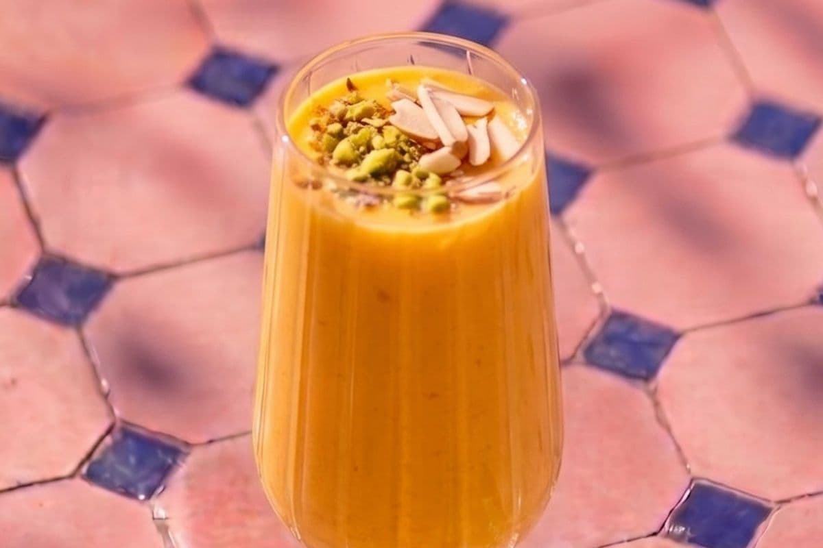 MANGO SHAKE