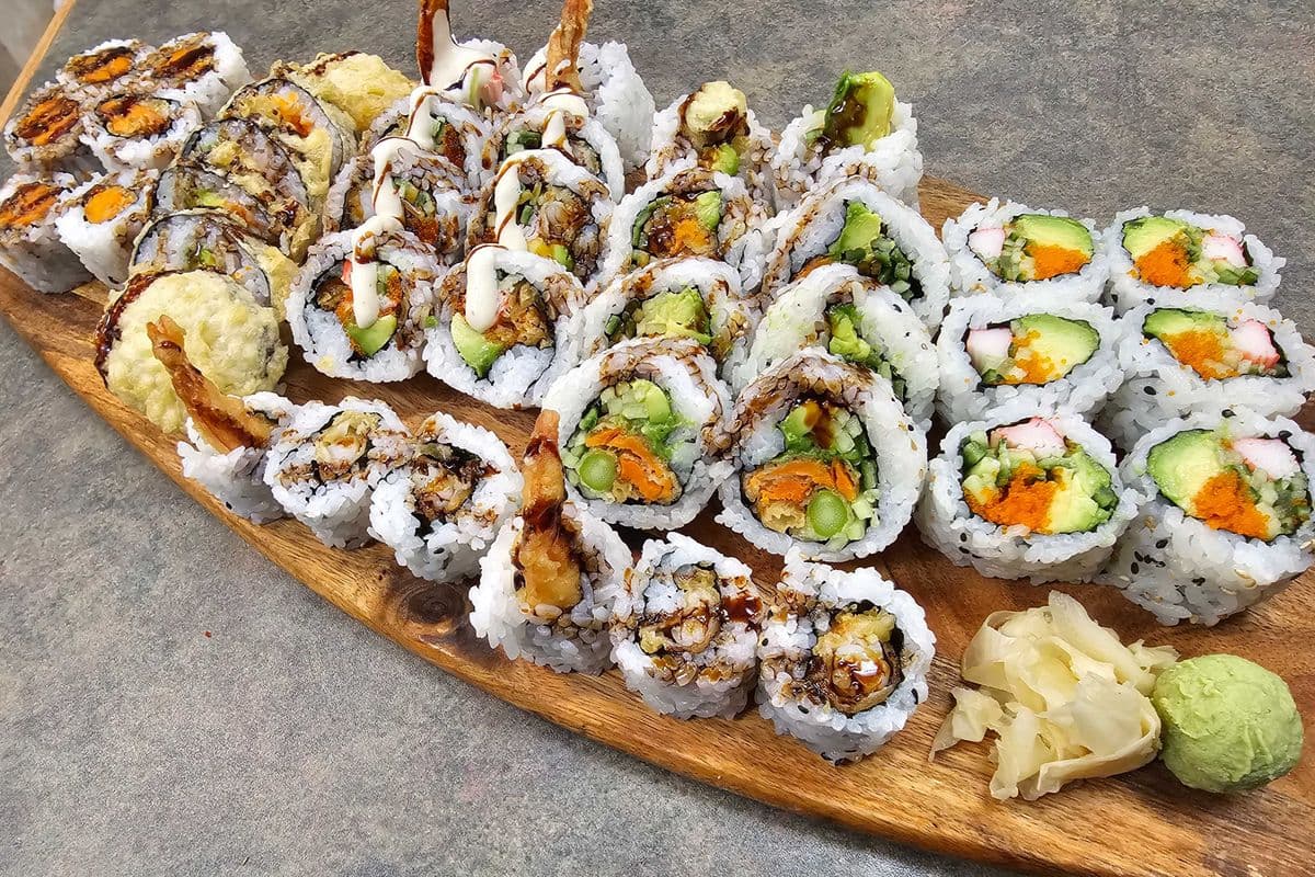 B7. Roll Small (40pcs)