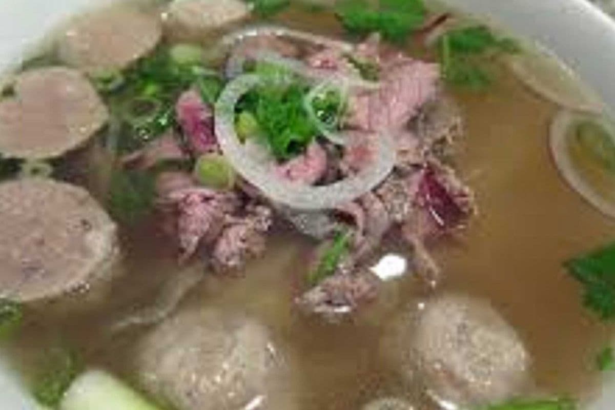 V7. Special Pho