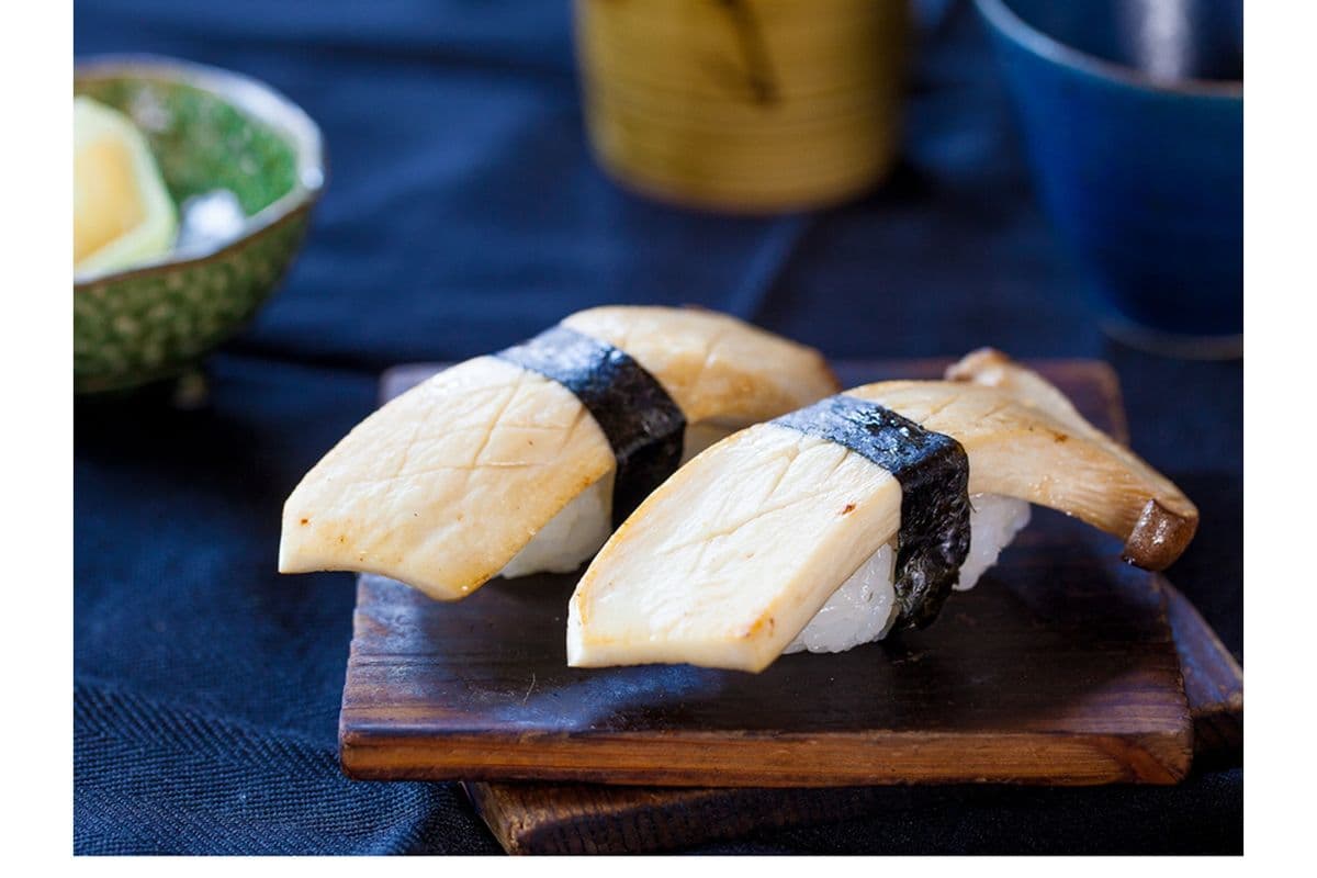 King Mushroom Sushi (2pcs)