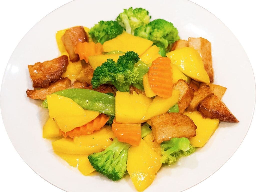 E55 Soy Chicken with Mango芒果G丁