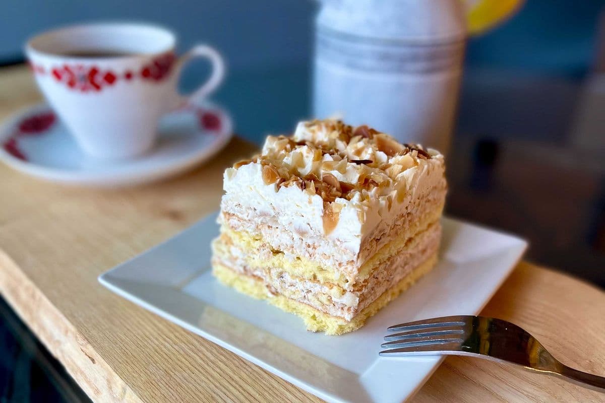 Banana Cream Cake