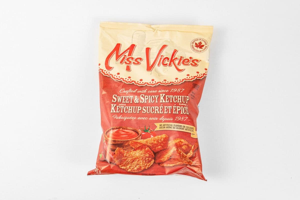 Fritolay - Miss Vickie’s Sweet Chili and Sour Cream (155g - 220g)