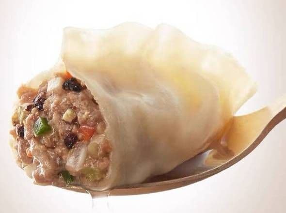 18. Beef Dumpling with Onions /  Dumpling au bœuf avec oignons 
