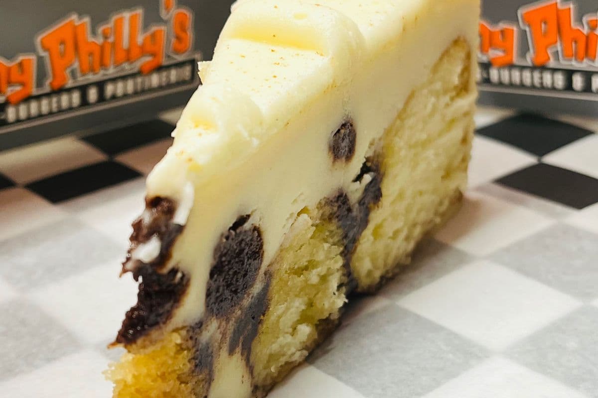 Cinnamon Bun Cheesecake