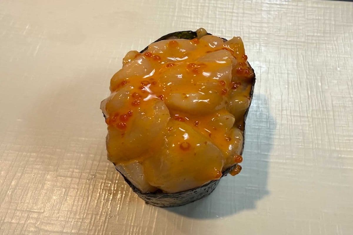 Spicy Creamy Hotate Gunkan