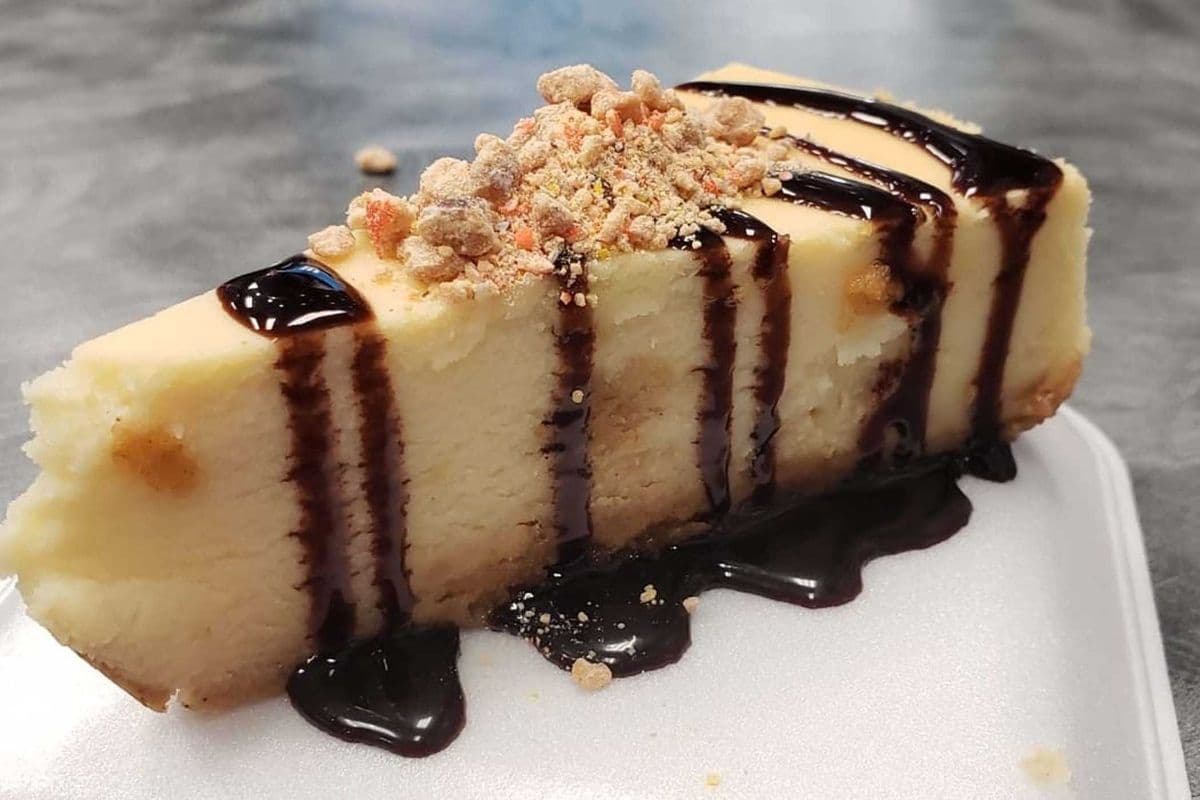 Reese's Pieces Cheesecake