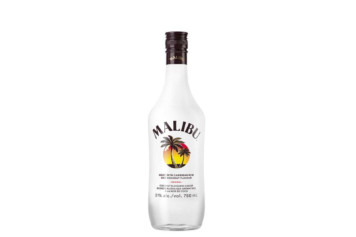 Malibu Coconut Rum (1 x 750 ml)